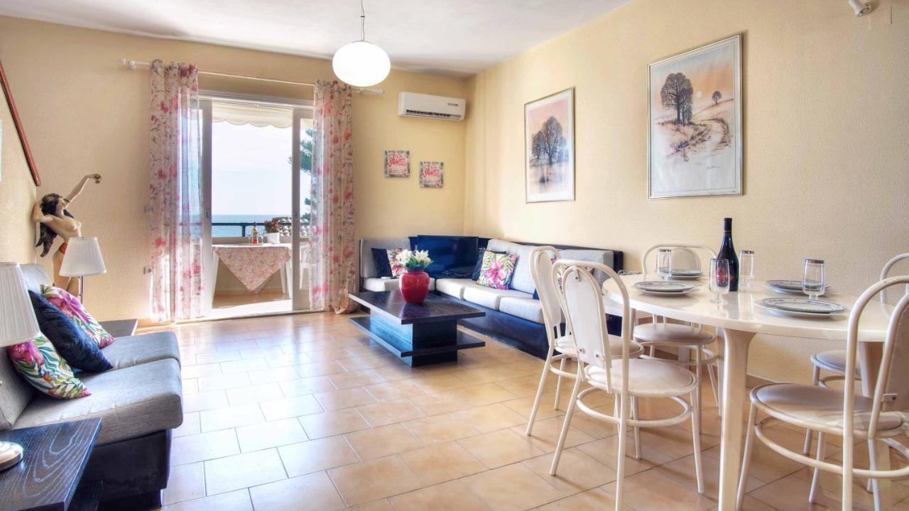 Sea View Maisonette Glyfada Beach Esterno foto