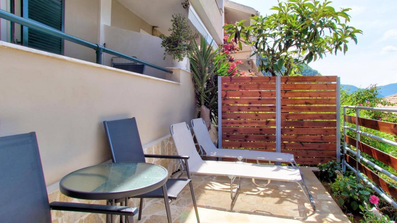 Sea View Maisonette Glyfada Beach Esterno foto